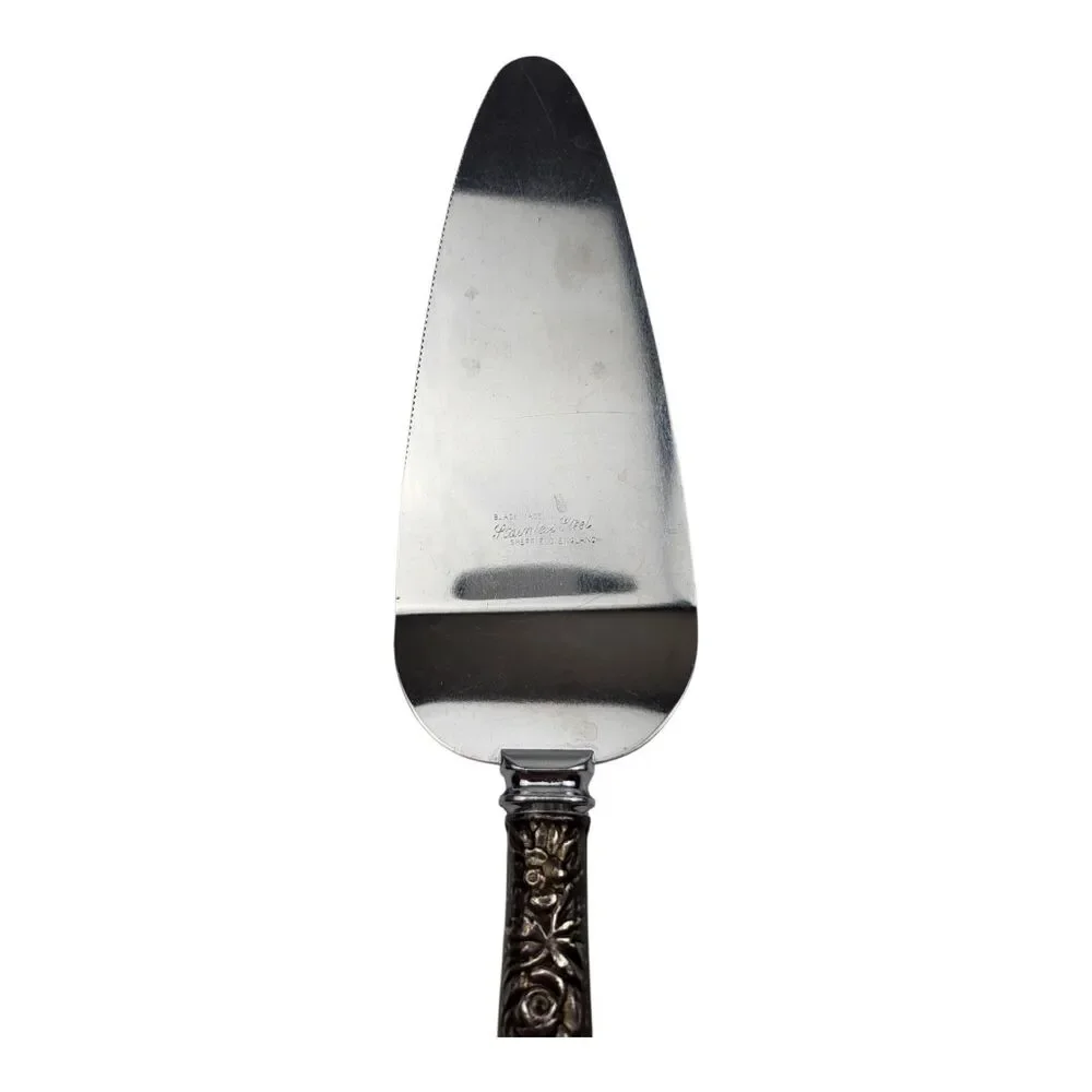 Elmore Silver Repousse Sterling Silver Cake Pie Server Knife Sheffield England